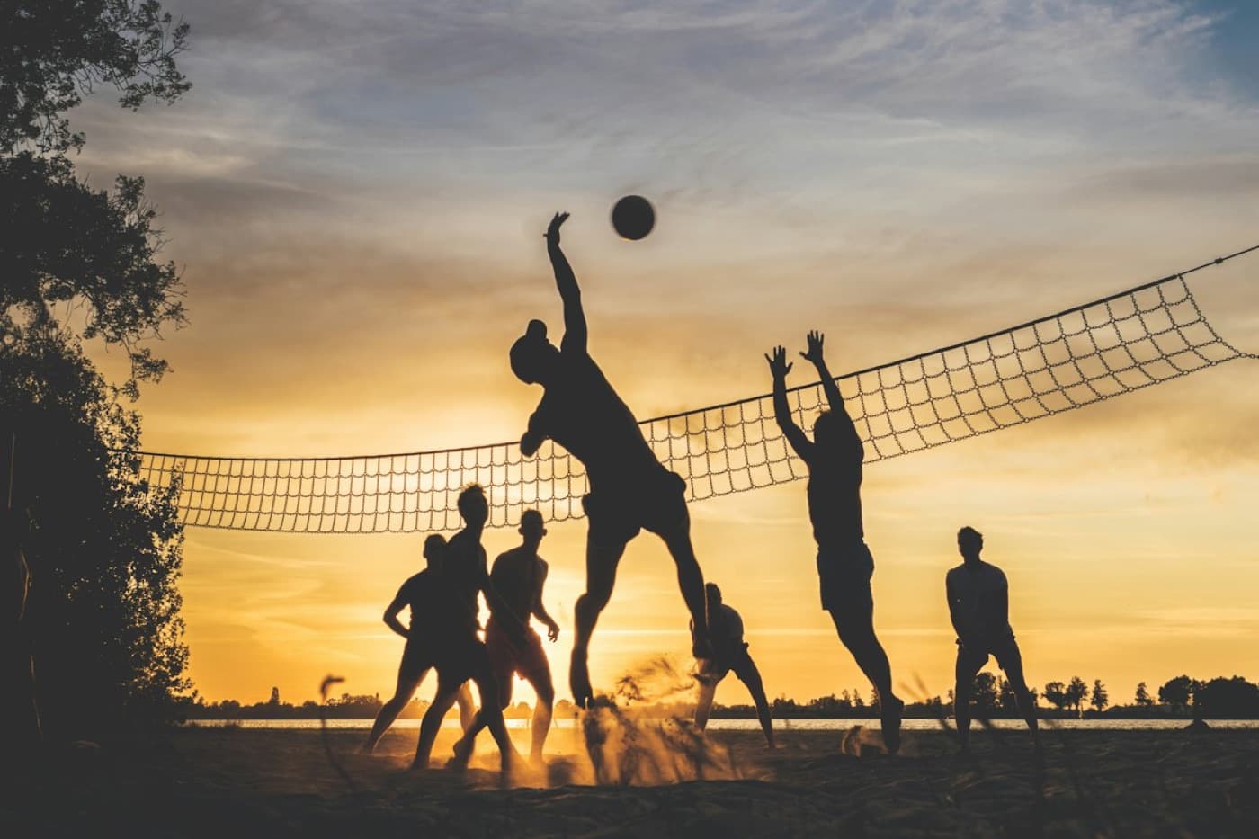 Karşıyaka Plaj Voleybol Sahası
